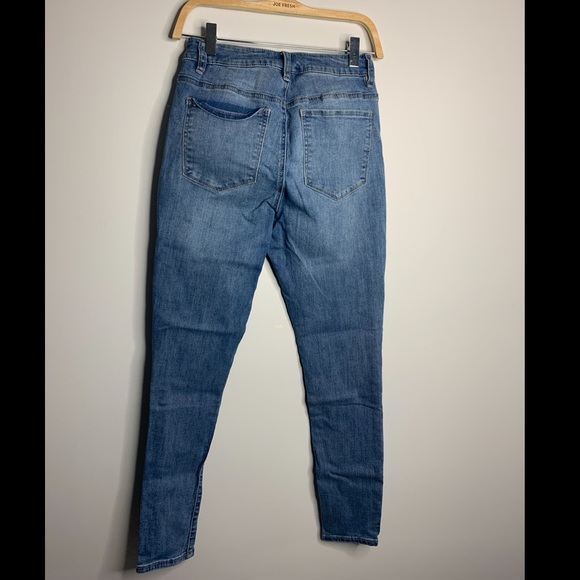 High waisted medium wash skinny jeans with stretch - Picture 2 of 2